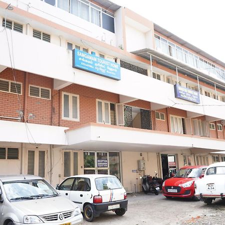 Sangeetha Tourist Home Thiruvananthapuram Dış mekan fotoğraf