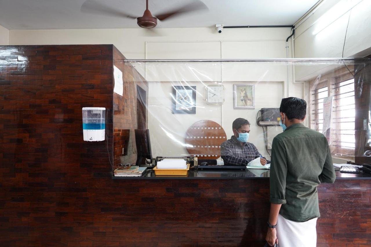 Sangeetha Tourist Home Thiruvananthapuram Dış mekan fotoğraf