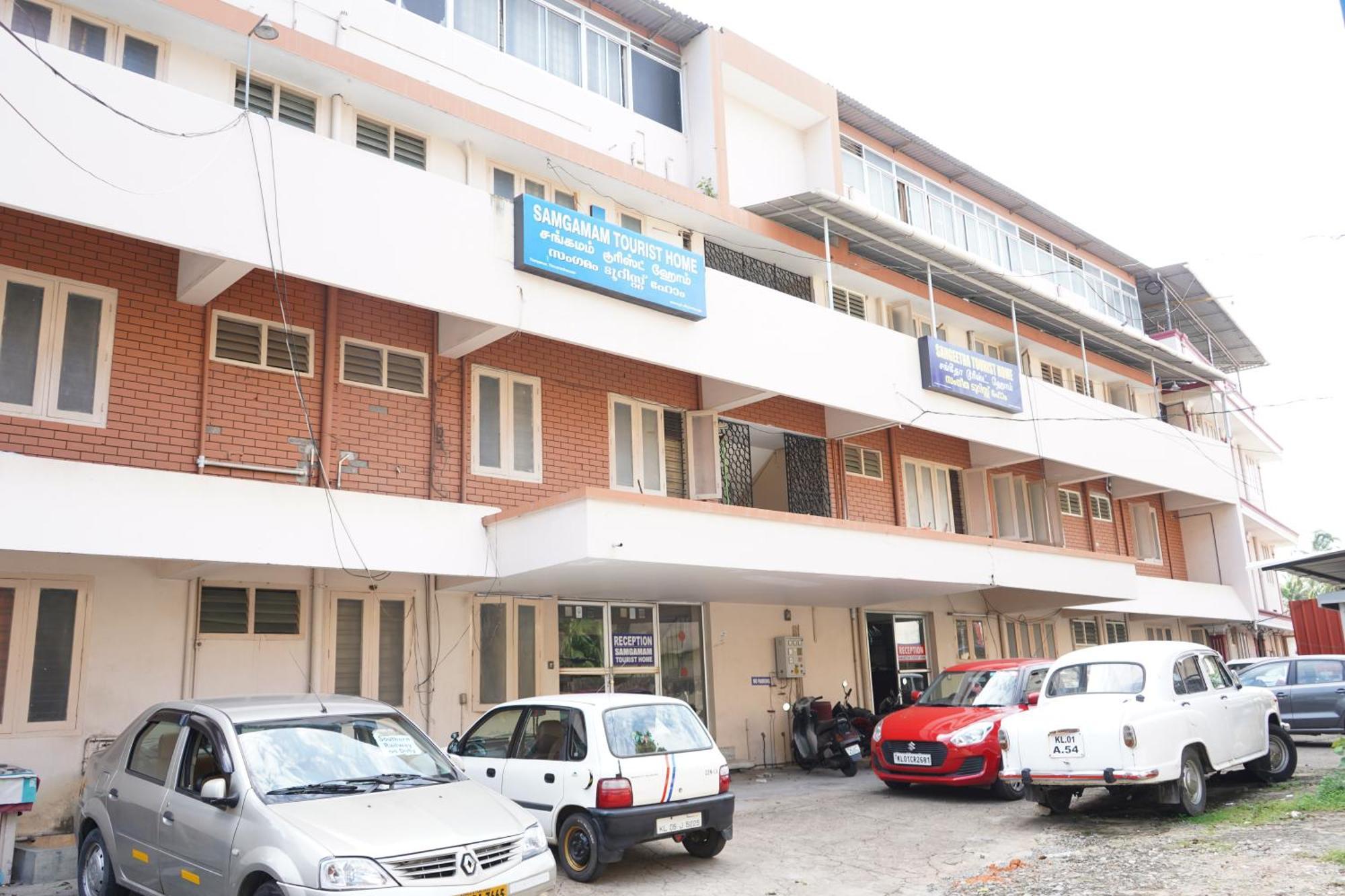 Sangeetha Tourist Home Thiruvananthapuram Dış mekan fotoğraf
